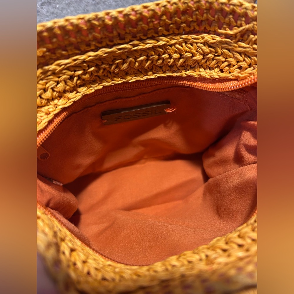 Fossil Wicker Straw Mini Tote - Picture 11 of 12